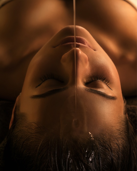 terapia Shirodara mataro